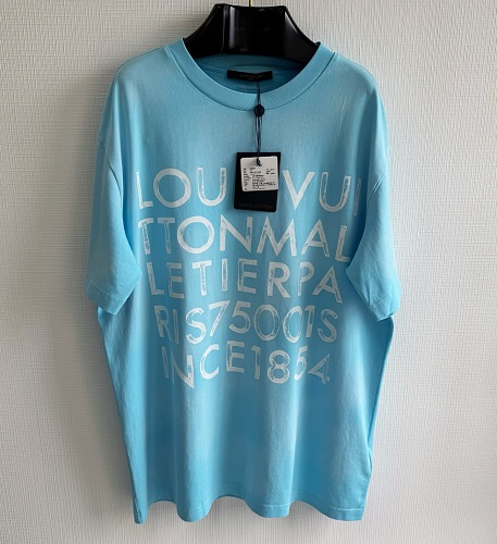 Tee from Scarlettluxury