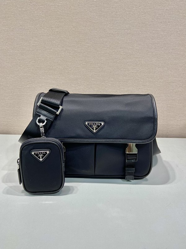 Messenger bag from Scarlettluxury
