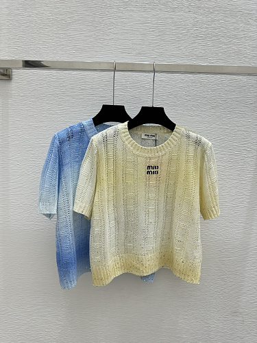Sweater from Scarlettluxury