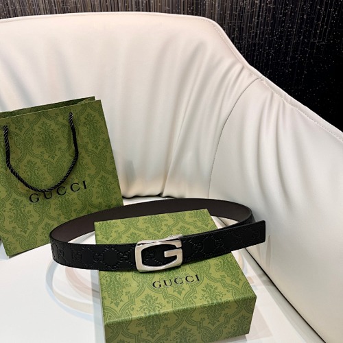 Gucci 3.7cm GG