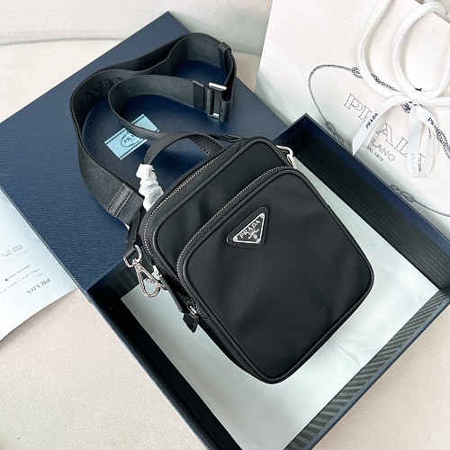 Messenger bag from Scarlettluxury