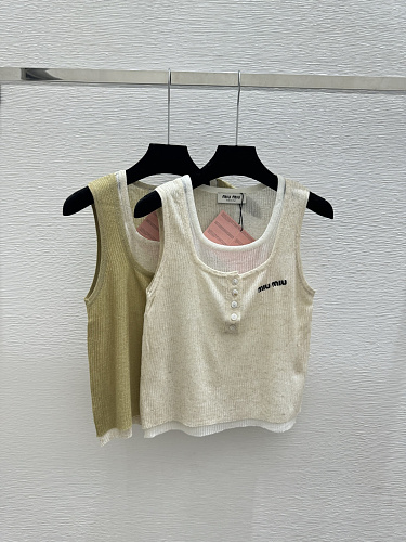 Sweater from Scarlettluxury