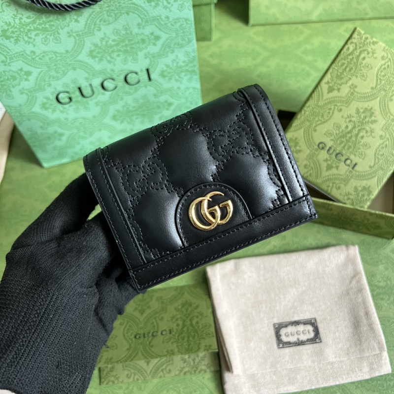 Card holder from Scarlettluxury