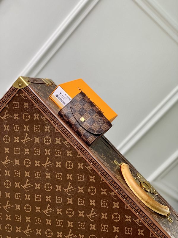 Coin purse from Scarlettluxury