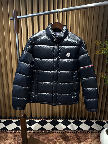 Down jacket from Scarlettluxury