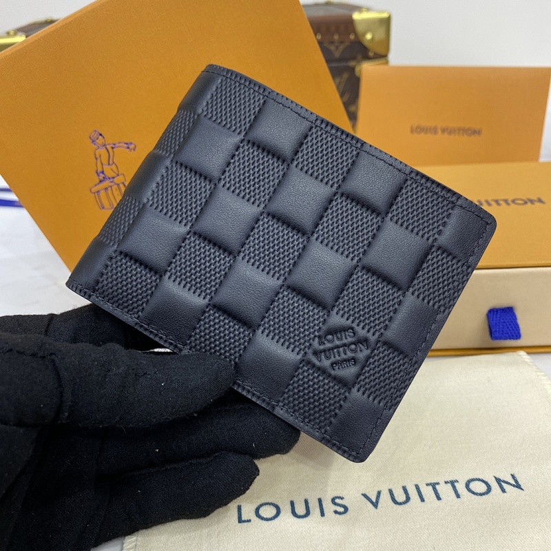 Wallet from Scarlettluxury
