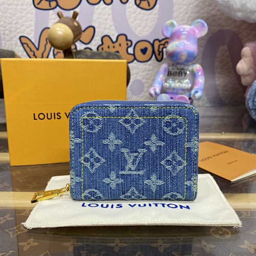 Coin purse from Scarlettluxury