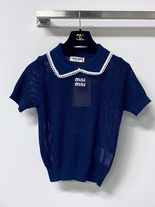 Tee from Scarlettluxury