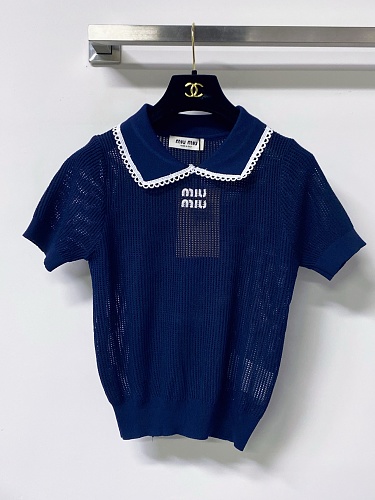 Tee from Scarlettluxury