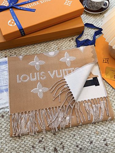 Louis Vuitton scarf