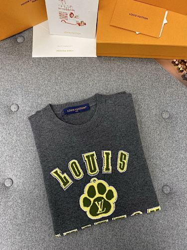 Sweater from Scarlettluxury