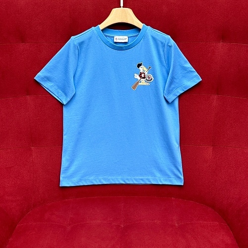 Tee from Scarlettluxury