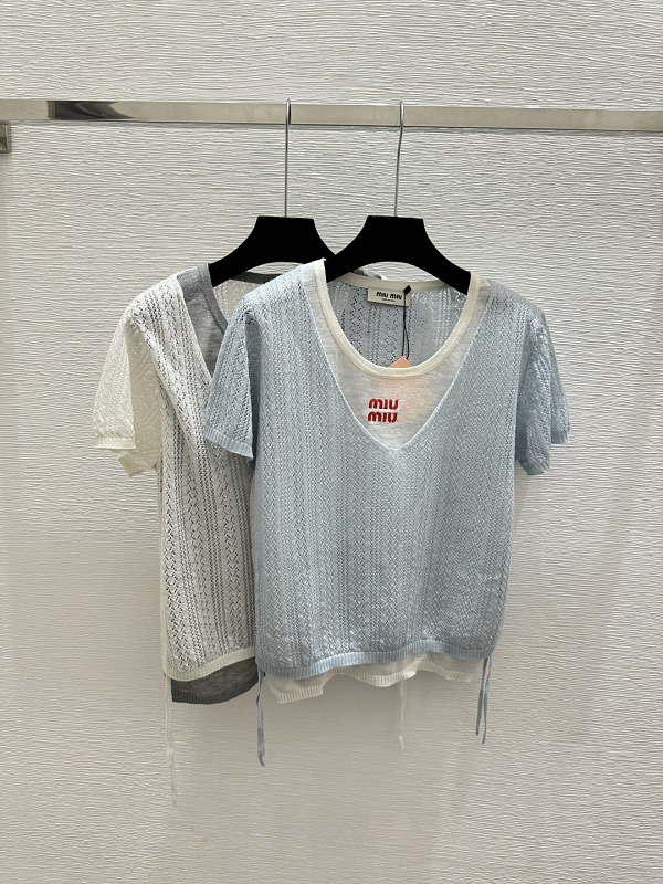 Sweater from Scarlettluxury