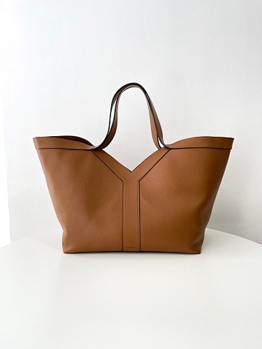 Saint Laurent tote bag
