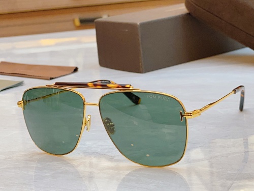 Glasses from Scarlettluxury