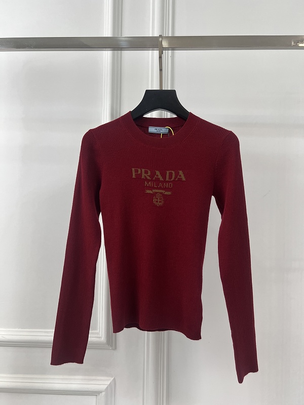 Sweater from Scarlettluxury