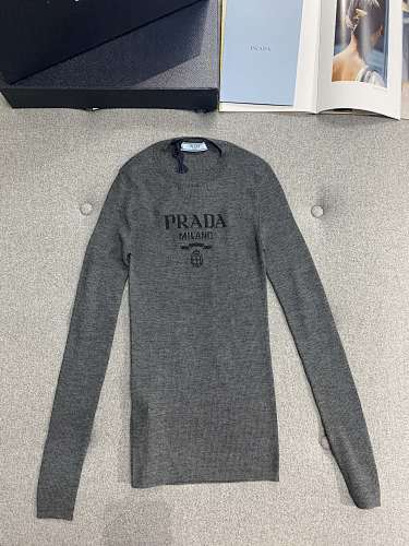 Sweater from Scarlettluxury