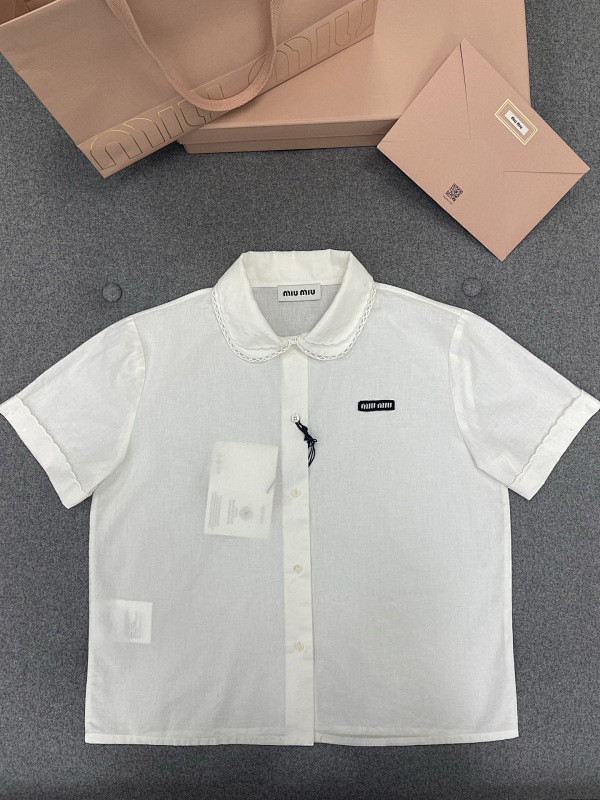 Tee from Scarlettluxury