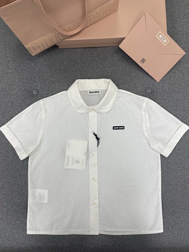 Tee from Scarlettluxury