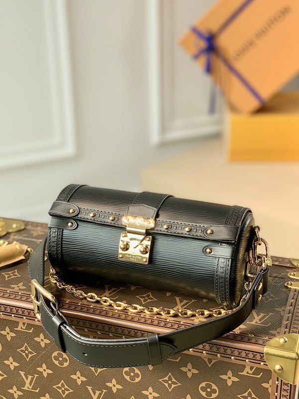 Louis Vuitton crossbody bag