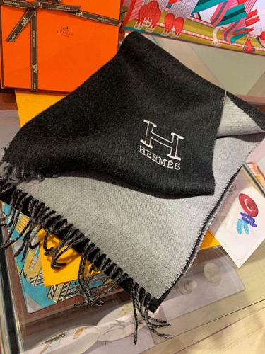 Hermès scarf