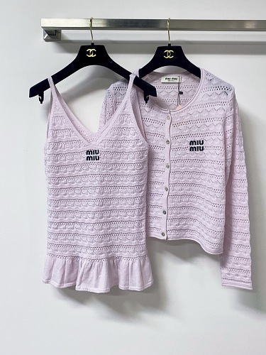 Sweater from Scarlettluxury