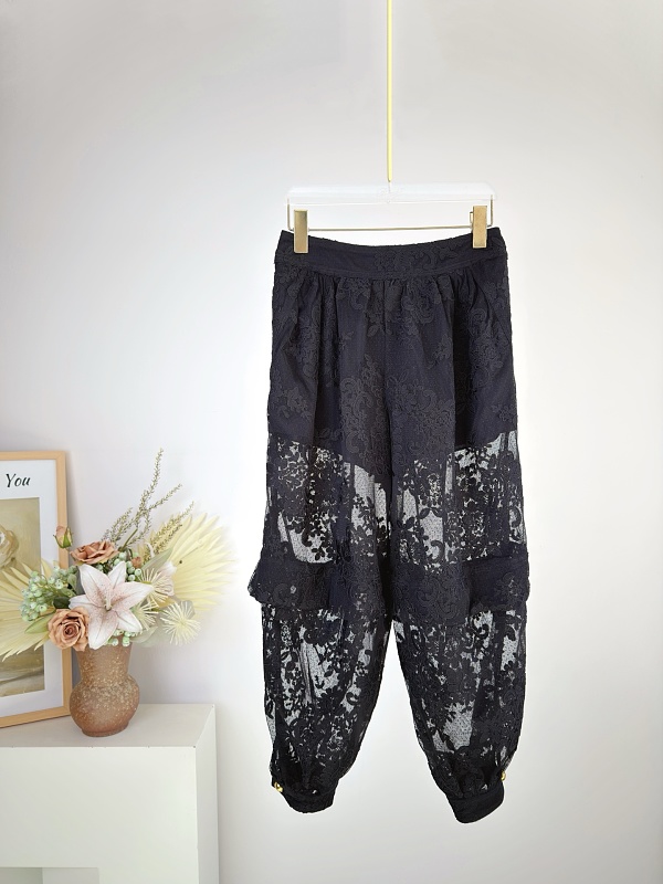 Pants from Scarlettluxury