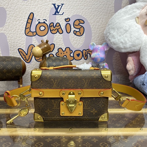 Louis Vuitton crossbody bag