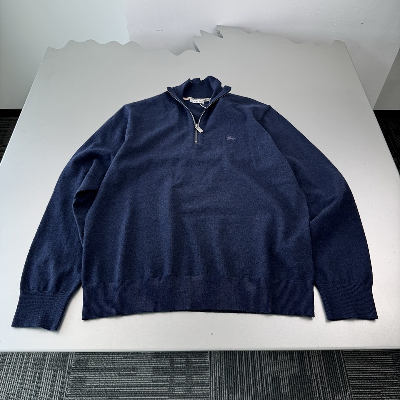 Sweater from Scarlettluxury