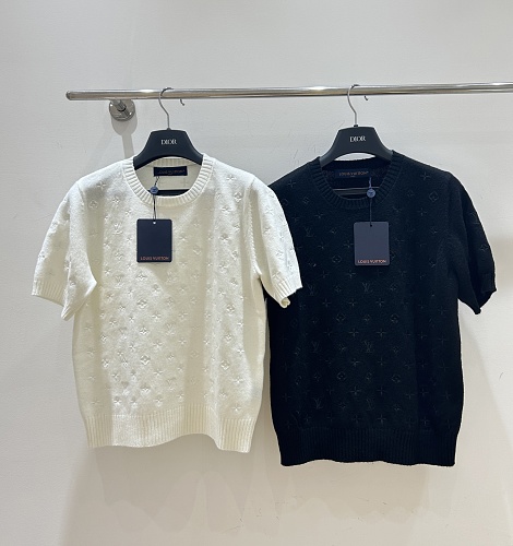 Louis Vuitton sweater