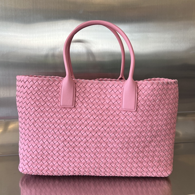 Shopping bag from Scarlettluxury