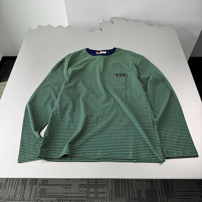 Long sleeve from Scarlettluxury