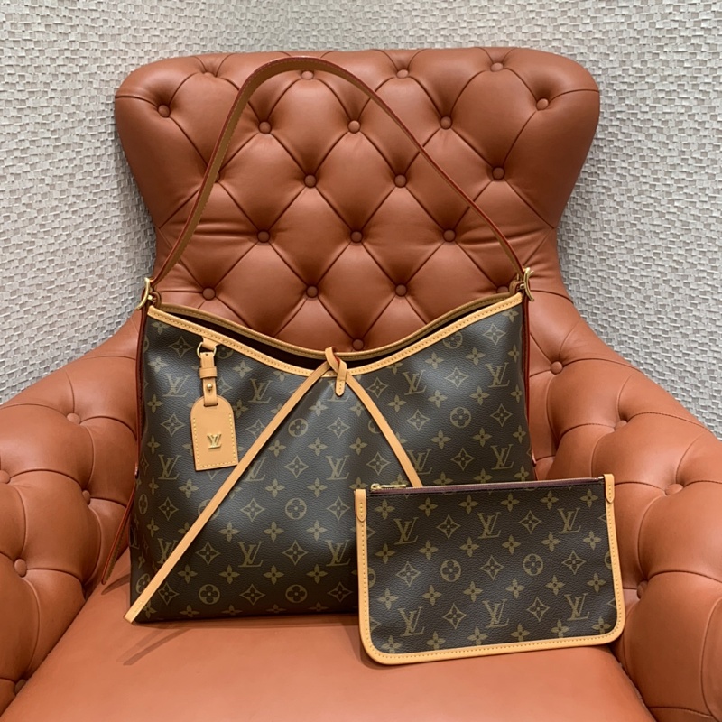 Louis Vuitton shoulder bag