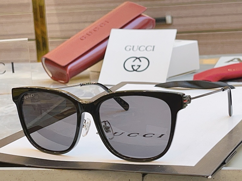 Glasses from Scarlettluxury