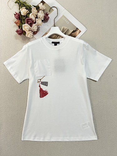 Tee from Scarlettluxury