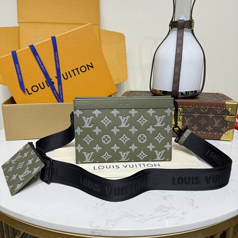 Louis Vuitton card holder
