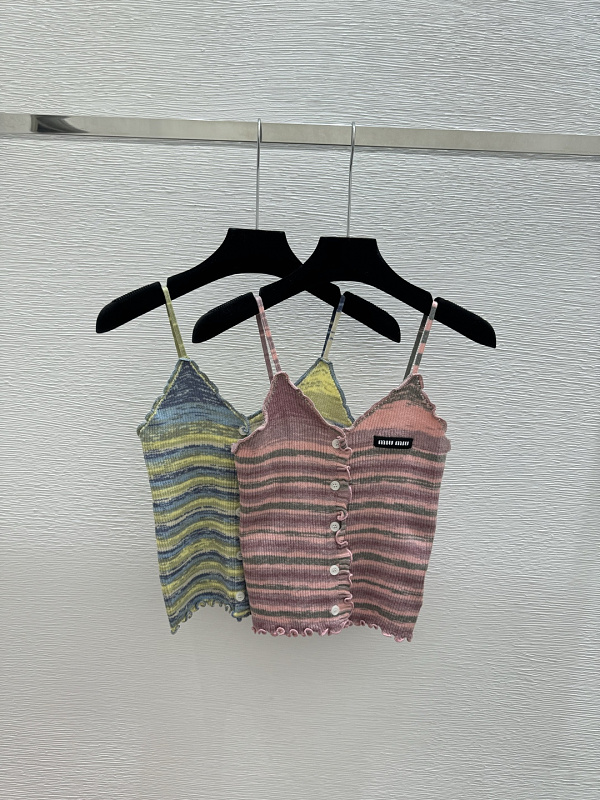 Sweater from Scarlettluxury