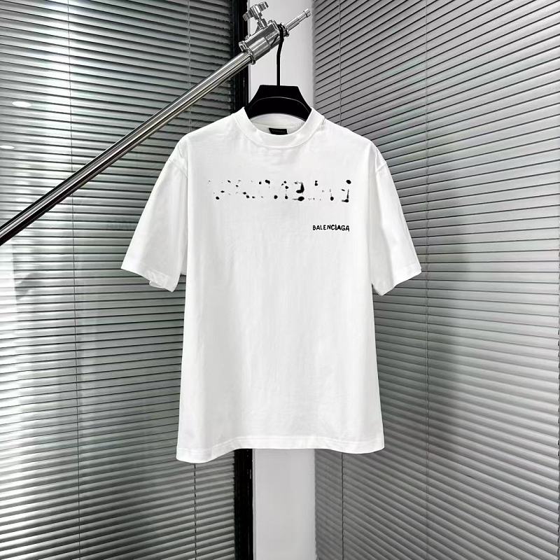 Tee from Scarlettluxury