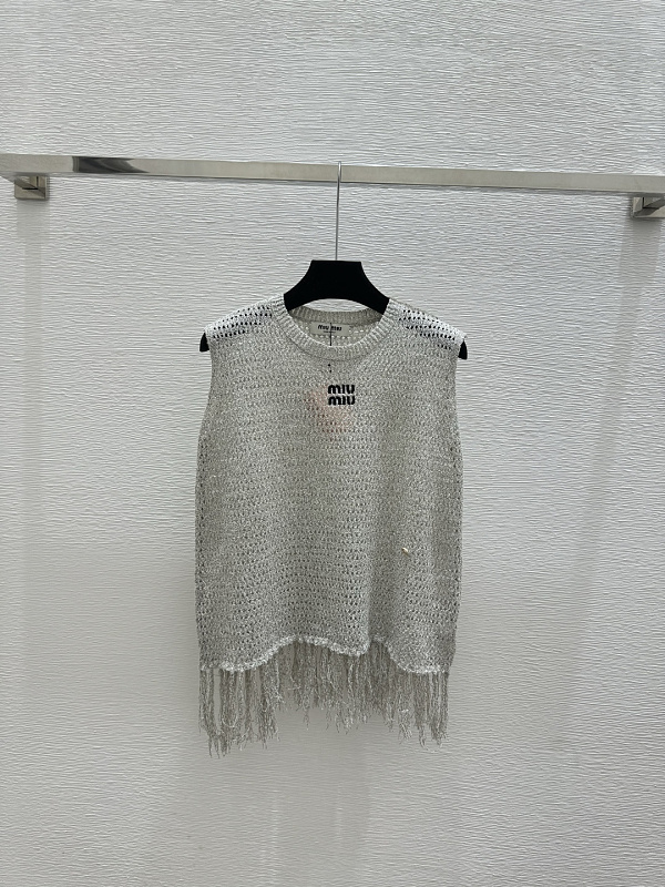 Sweater from Scarlettluxury
