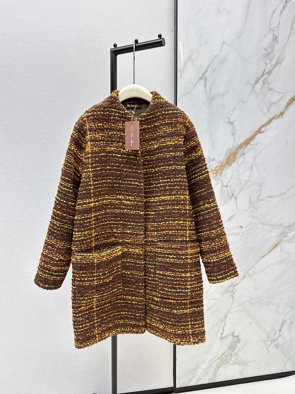 Coat from Scarlettluxury