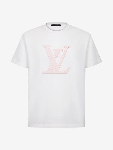 Tee from Scarlettluxury