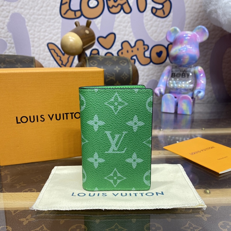 Louis Vuitton Double Taïgarama Taïga Monogram