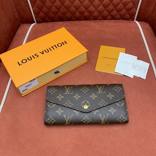 Louis Vuitton clutch