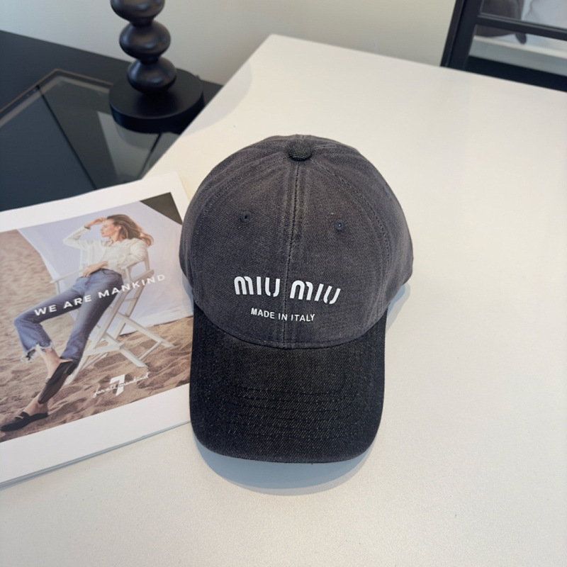 Hat from Scarlettluxury