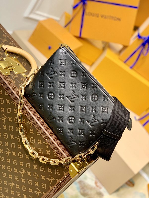 Louis Vuitton crossbody bag
