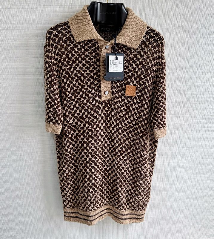 Sweater from Scarlettluxury