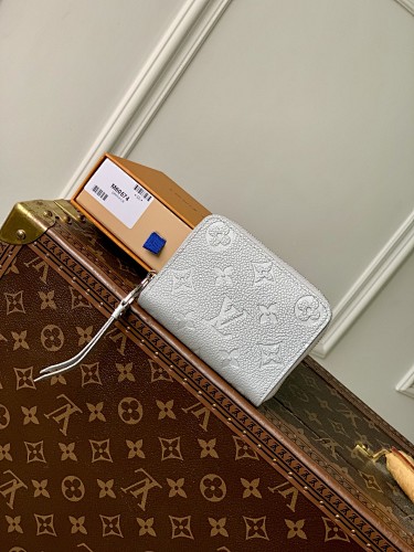 Louis Vuitton coin purse