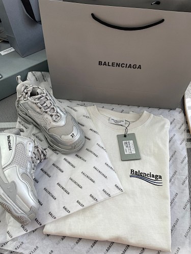 Balenciaga tee