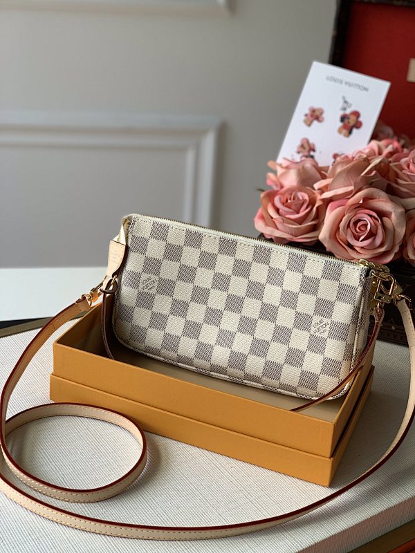 Crossbody bag from Scarlettluxury