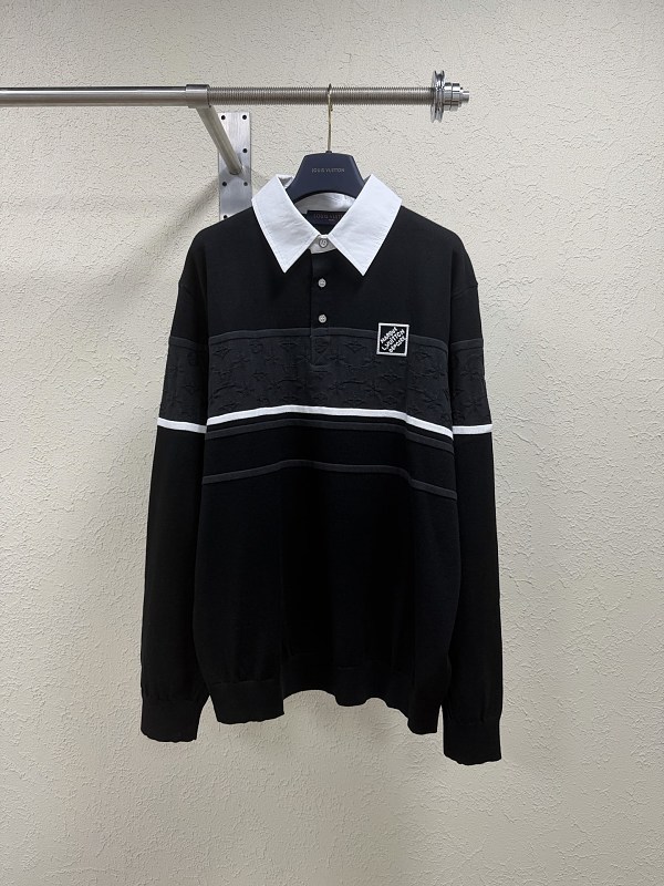 Sweater from Scarlettluxury